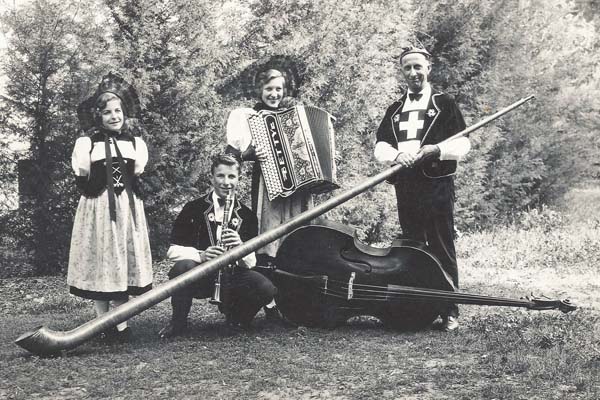 Swiss Echo Yodelers